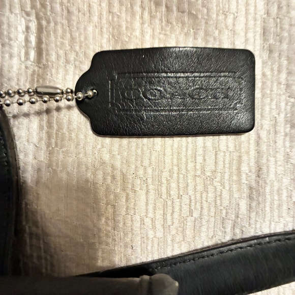 Purse - Picture 3 of 4